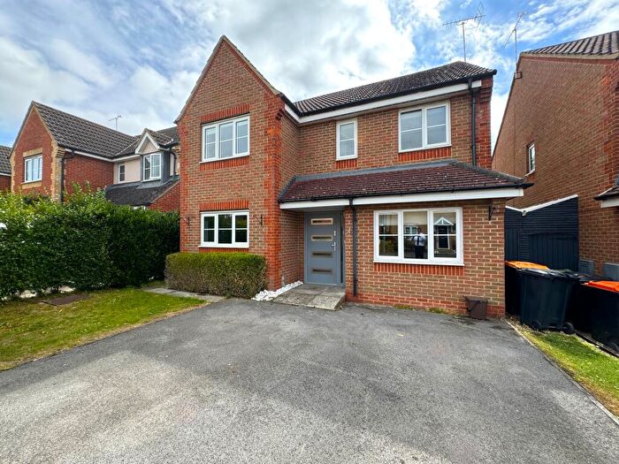 4 Bedroom Detached House To Rent In Palmer Crescent, Leighton Buzzard, LU7