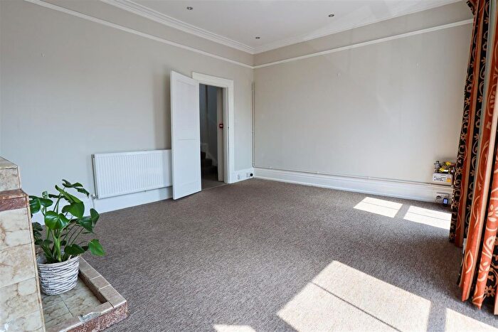 3 Bedroom Maisonette To Rent In Norman Road, St. Leonards-On-Sea, TN37