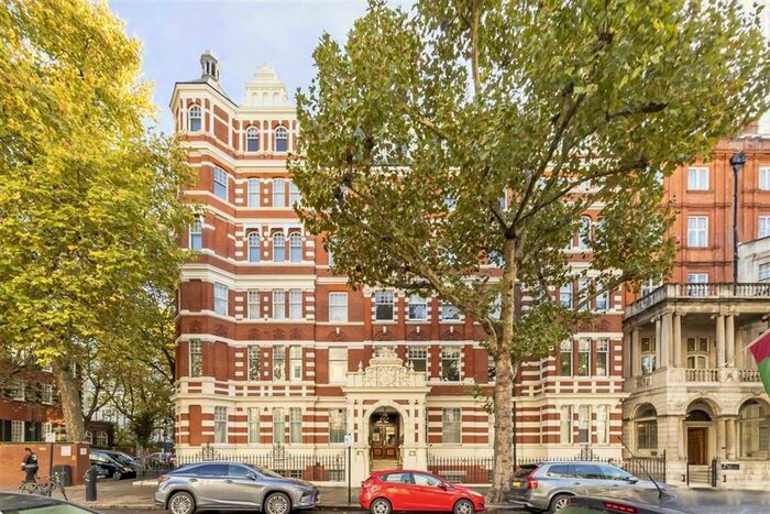 1 Bedroom Flat To Rent In Queen's Gate, London, SW7
