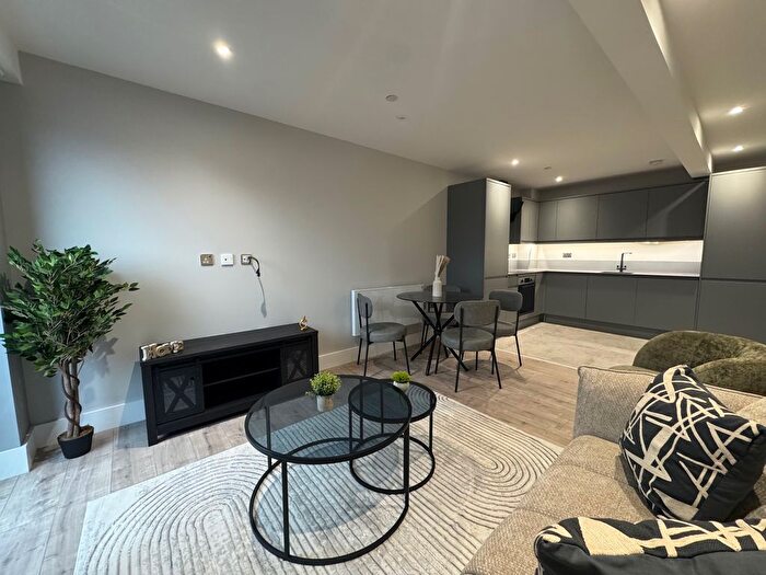 1 Bedroom Flat To Rent In Winifred Street, Leicester, LE2