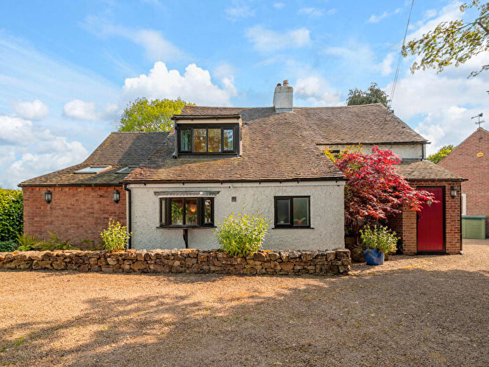 5 Bedroom Cottage For Sale In Dumbles Lane, Denby Village, Ripley, DE5