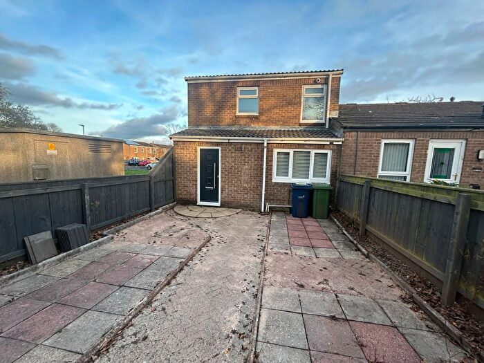 3 Bedroom Semi-Detached House To Rent In Sycamore Avenue, Harraton, Washington, NE38