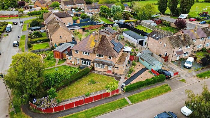 3 Bedroom Semi-Detached House For Sale In Drydens Close, Titchmarsh, Kettering, NN14