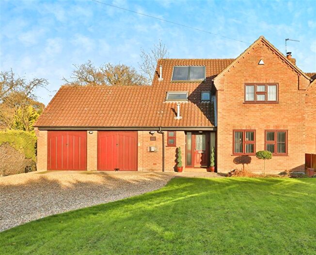 4 Bedroom Detached House For Sale In Shipdham Lane, Scarning, Dereham, NR19
