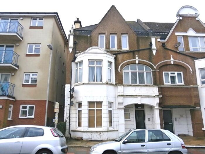1 Bedroom Flat To Rent In Park Road, Bexhill On Sea, TN39