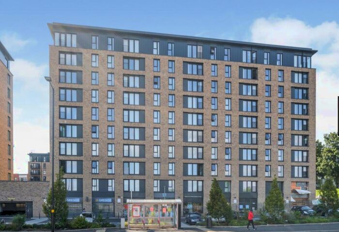 2 Bedroom Apartment To Rent In Lexington Gardens, Birmingham, B15