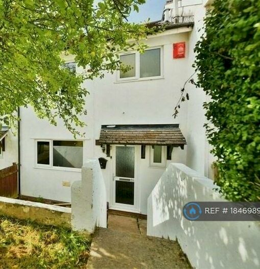 4 Bedroom Terraced House To Rent In Lake View Close, Plymouth, PL5