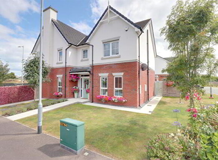 3 Bedroom Semi-Detached House For Sale In Rowanvale Crescent, Newtownards, BT23