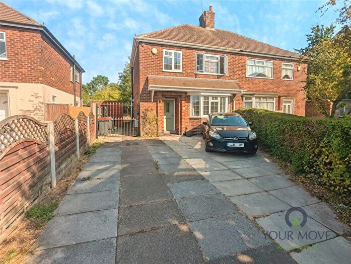 3 Bedroom Semi-Detached House For Sale In Oak Street, Kirkby-In-Ashfield, Nottingham, Nottinghamshire, NG17