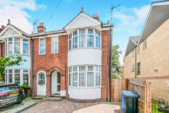 3 Bedroom House To Rent In Valley Road, Ipswich, IP1