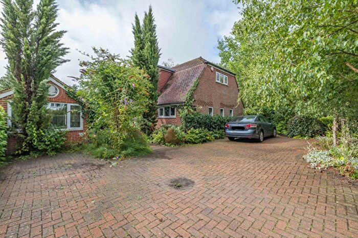 4 Bedroom Detached House For Sale In Church Lane, Sturry, Canterbury, Kent, CT2