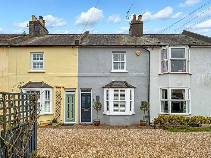 2 Bedroom Terraced House For Sale In Field Place, Littlehampton, BN17