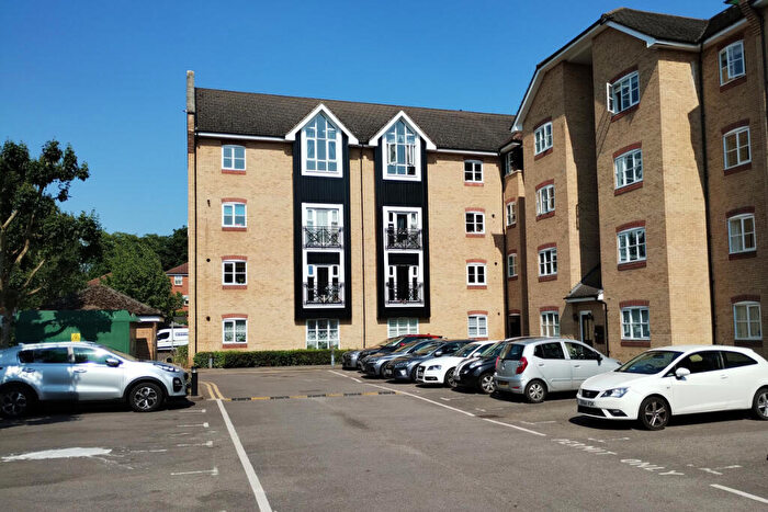 1 Bedroom Apartment For Sale In Evans Wharf, Apsley, HP3
