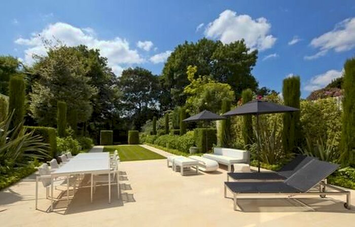 5 Bedroom Detached House To Rent In Hamilton Terrace, St John&#S Wood, London, NW8