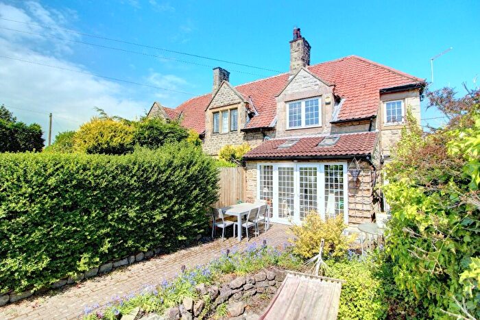 3 Bedroom Semi-Detached House For Sale In Military Road, Newcastle Upon Tyne, NE15