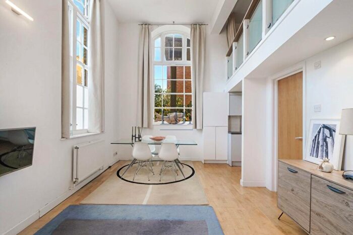 2 Bedroom Apartment For Sale In Old School Square, Poplar, London, E14