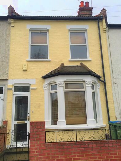 2 Bedroom Terraced House To Rent In Flaxton Road, London, SE18