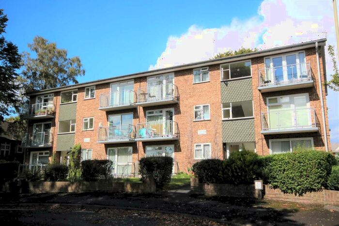 2 Bedroom Apartment To Rent In Gable End, Clockhouse Road, Farnborough, GU14