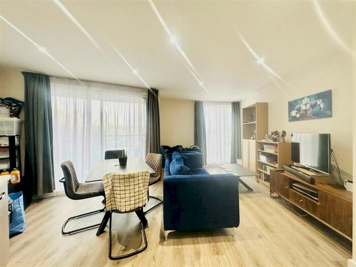 2 Bedroom Apartment To Rent In The Curve, Nottingham, NG7