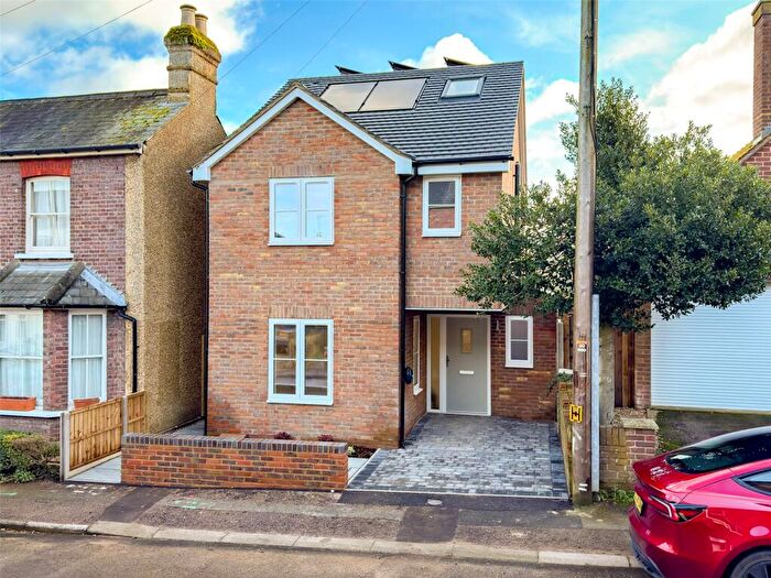 3 Bedroom Detached House For Sale In Necton Road, Wheathampstead, Hertfordshire, AL4