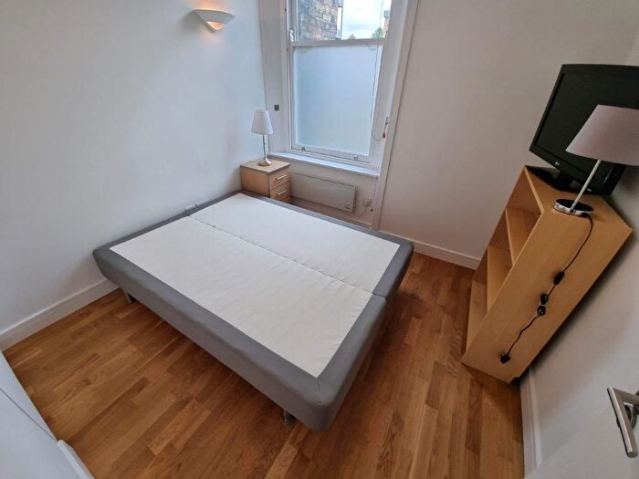 1 Bedroom Flat To Rent In Grays Inn Road, London, WC1X