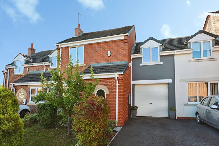 3 Bedroom Link Detached House For Sale In Westcott Drive, Auckland Park, Bishop Auckland, DL14