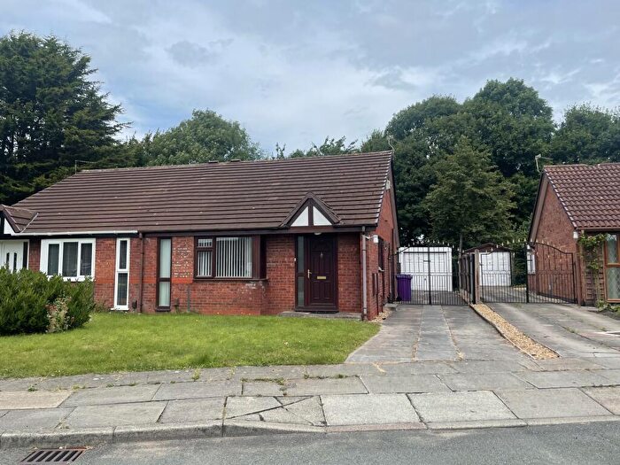 2 Bedroom Bungalow To Rent In Chigwell Close, L12