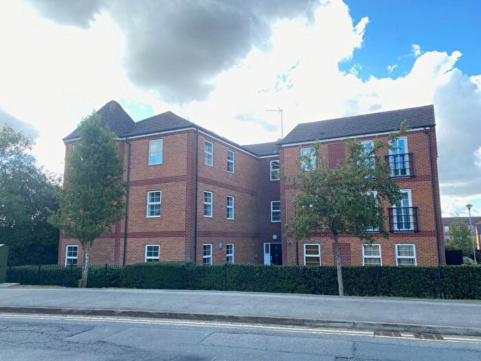 2 Bedroom Flat For Sale In Newport Pagnell Road, Wootton, NN4