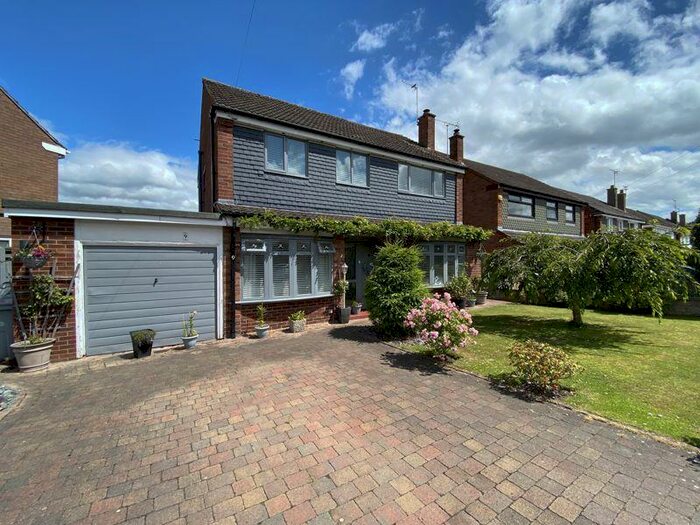 4 Bedroom Detached House To Rent In Alumbrook Avenue, Holmes Chapel, CW4