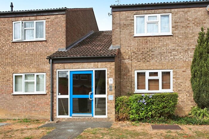 2 Bedroom Flat For Sale In Appleyard, Peterborough, PE2