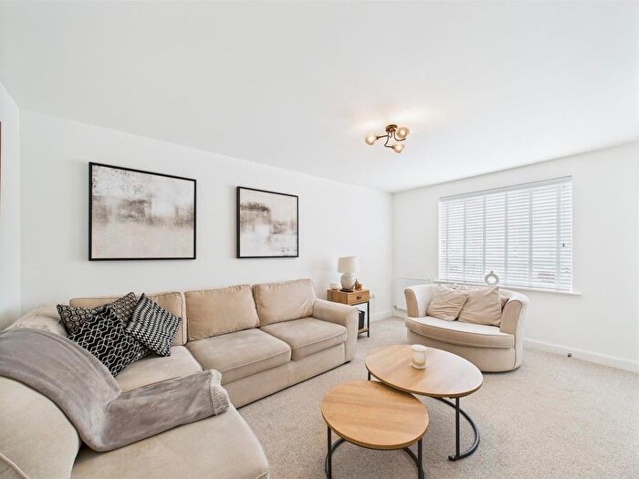 3 Bedroom Terraced House For Sale In Salers Way, Perth, PH1