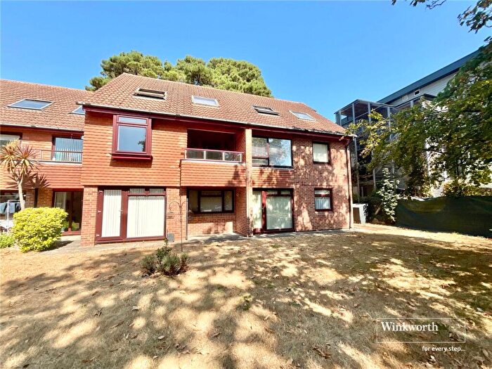 1 Bedroom Apartment For Sale In Somerford Way, Christchurch, Dorset, BH23