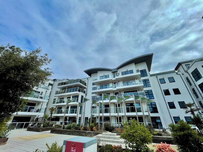 2 Bedroom Flat To Rent In Boscombe Spa Road, BH5