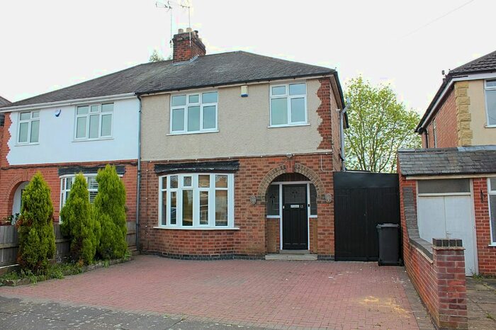 3 Bedroom Semi-Detached House To Rent In Milford Road, Knighton, Leicester, LE2