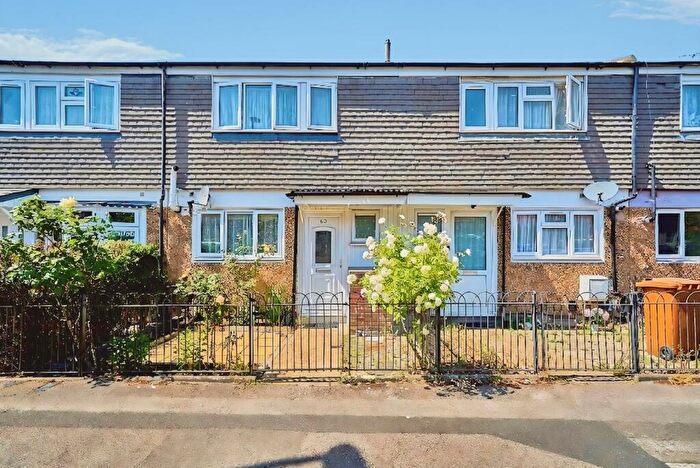 3 Bedroom House For Sale In Meredith Street, London, E13