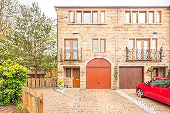 4 Bedroom End Terrace House For Sale In Old Mill Lane, New Mill, Holmfirth, HD9