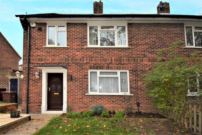 1 Bedroom Flat To Rent In Churchill Avenue, Chatham, ME5