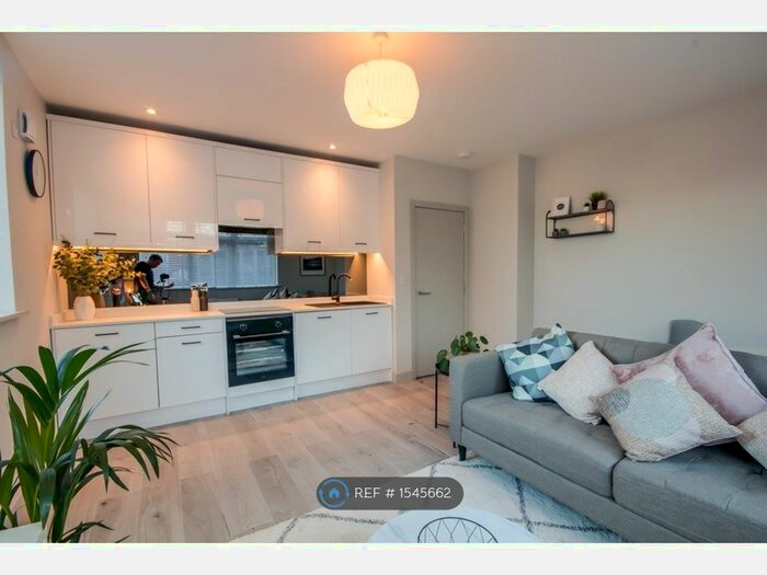 1 Bedroom Flat To Rent In North Place, Stockport, SK1