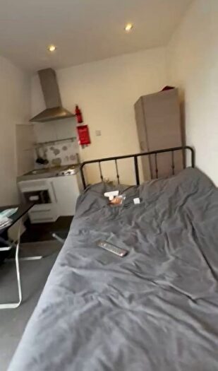 Studio To Rent In Eastern Avenue, Ilford, IG2