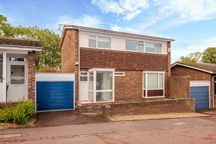 3 Bedroom Semi-Detached House To Rent In Coney Acre, Dulwich, SE21