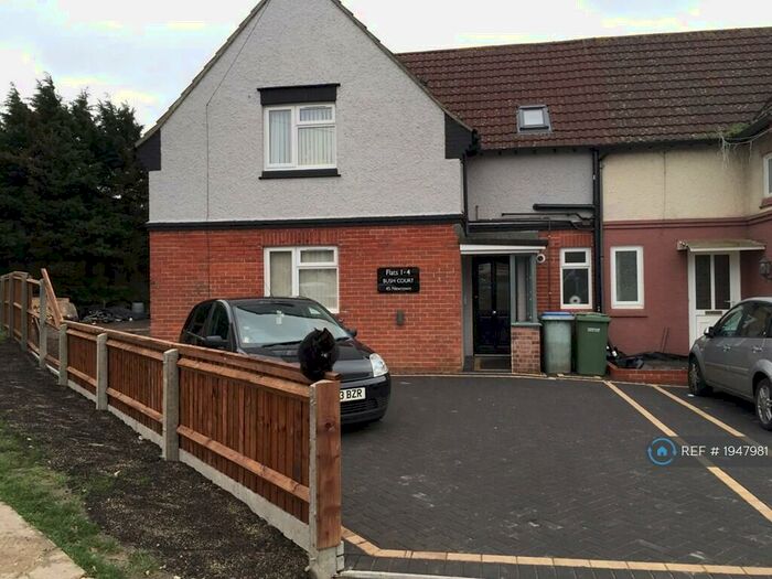 1 Bedroom Flat To Rent In Bush Court, Portchester, Fareham, PO16