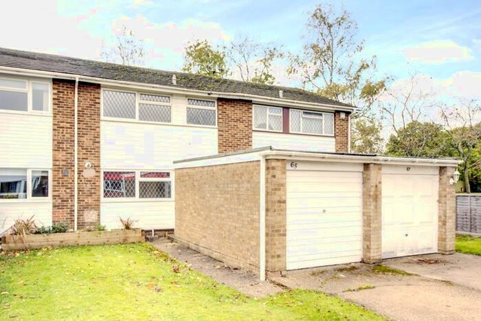 3 Bedroom Property To Rent In Rose Avenue, Hazlemere, High Wycombe, HP15