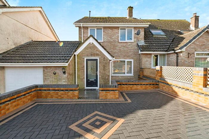 3 Bedroom Semi-Detached House For Sale In Higman Close, Dobwalls, Liskeard, Cornwall, PL14