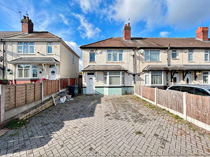 3 Bedroom Terraced House To Rent In Coneygree Road, Tipton, DY4