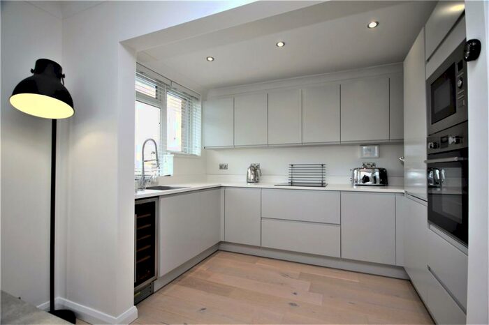2 Bedroom Apartment To Rent In Arundel Garden, Rustington, Littlehampton, West Sussex, BN16