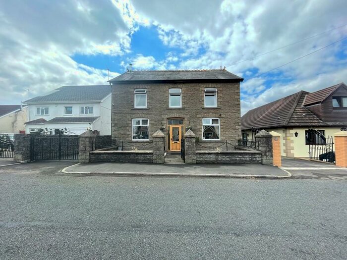 5 Bedroom Detached House For Sale In High Street, Nelson, Treharris, CF46