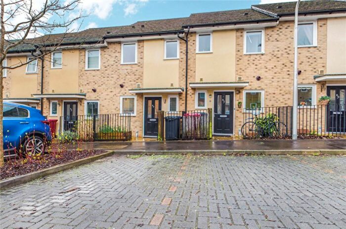 2 Bedroom House To Rent In Tay Road, Tilehurst, Reading, Berkshire, RG30