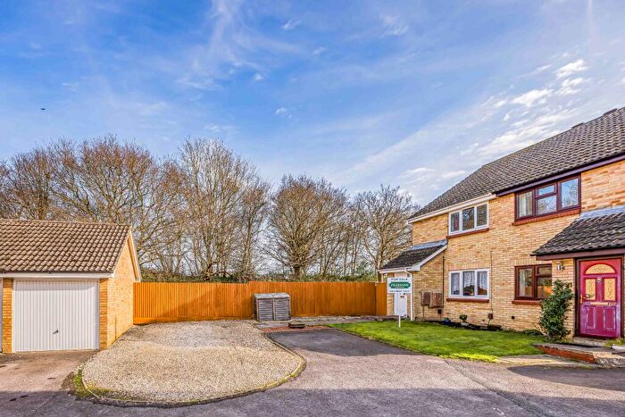 2 Bedroom House For Sale In West End, Southampton, SO30