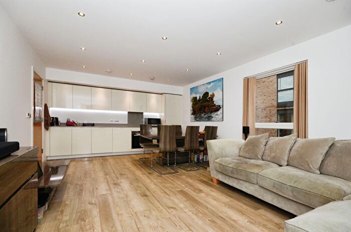2 Bedroom Flat For Sale In Lyon Road, Harrow, HA1