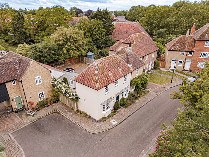 4 Bedroom Property For Sale In Tannery Lane, Sandwich, CT13